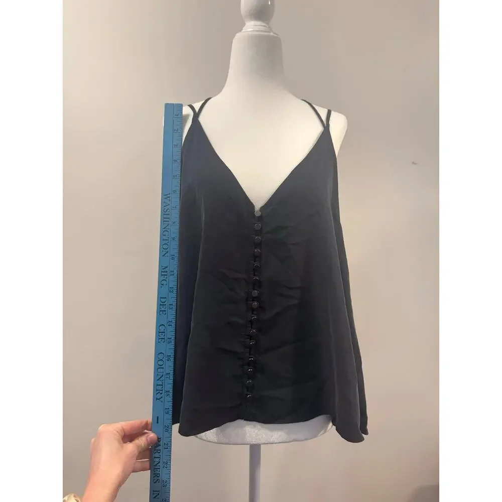 Free People button tank - medium